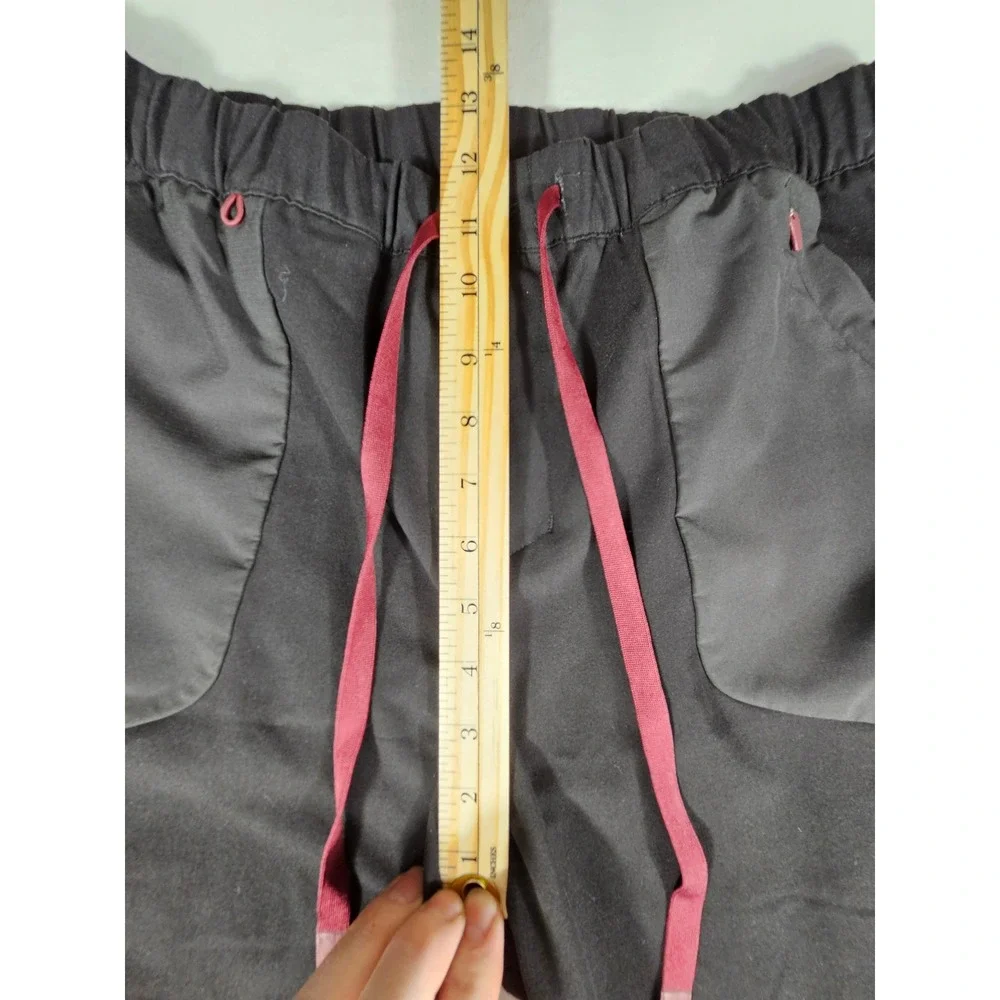 Disney x FIGS Mens Mickey Mouse Scrub Jogger Pants Black Large M20SW2022